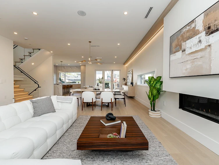 439 W 22nd Avenue, Vancouver, BC, V5Y 2G6 - 4