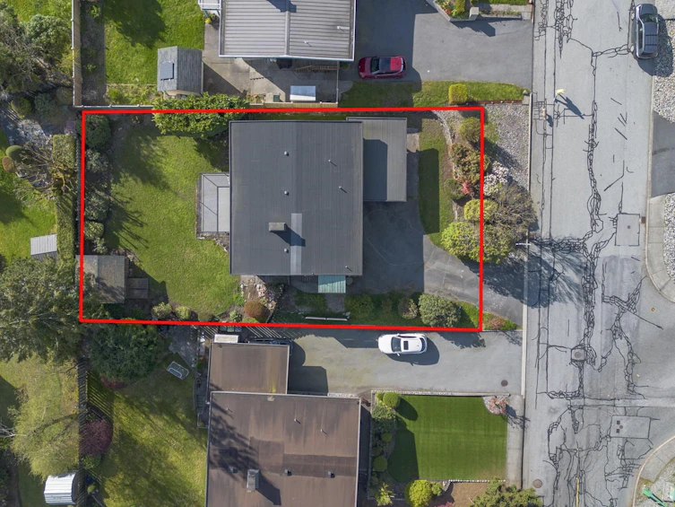 581 Ellis Street, North Vancouver, BC, V7H 2G8 - 32
