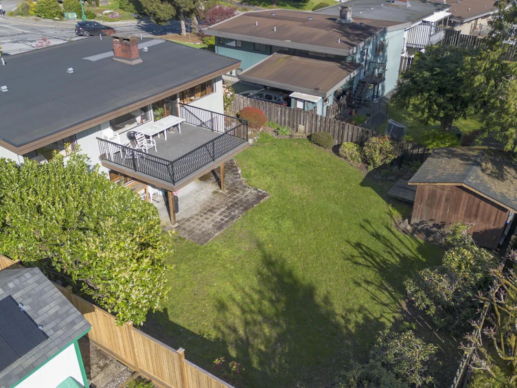 581 Ellis Street, North Vancouver, BC, V7H 2G8 - 34