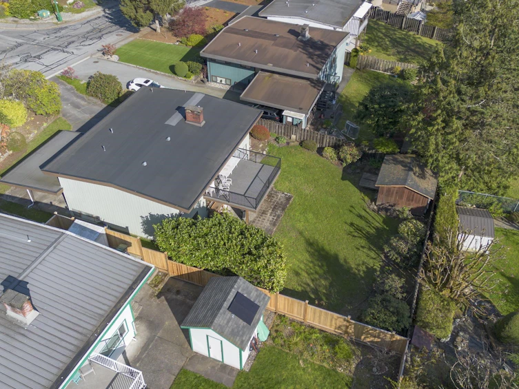 581 Ellis Street, North Vancouver, BC, V7H 2G8 - 35
