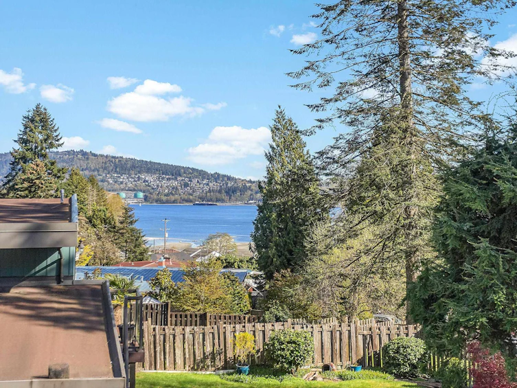 581 Ellis Street, North Vancouver, BC, V7H 2G8 - 31