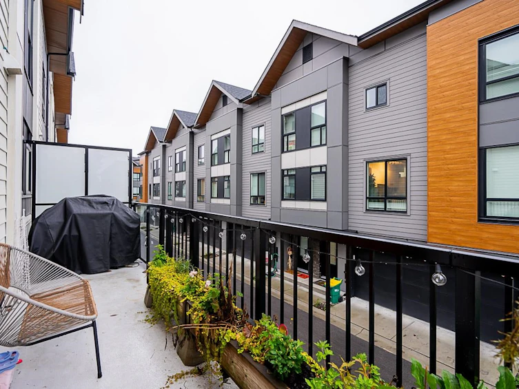 28-15151 Edmund Drive, Surrey, BC, V3S 0B2 - 23