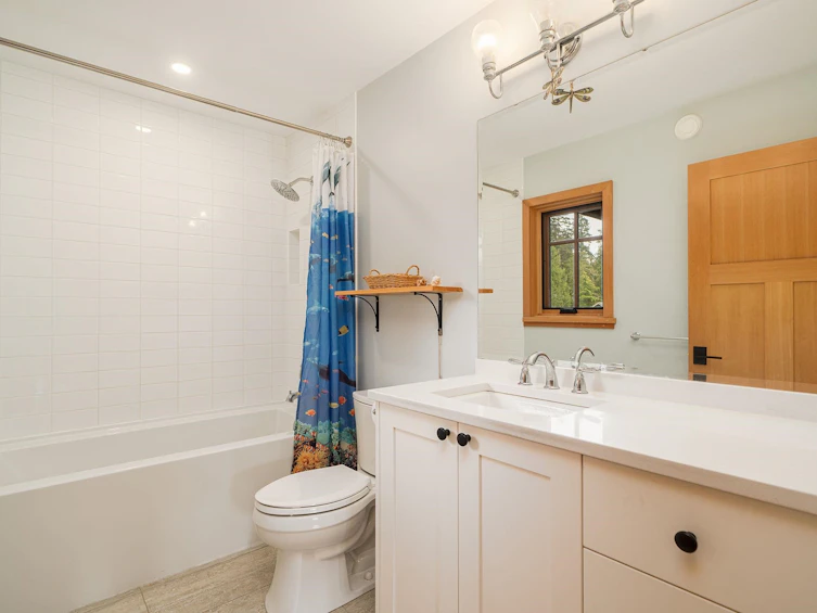 1117 Miller Road, Bowen Island, BC, V0N 1G1 - 25