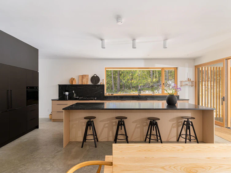 1565 Douglas Road, Bowen Island, BC, V0N 1G2 - 11