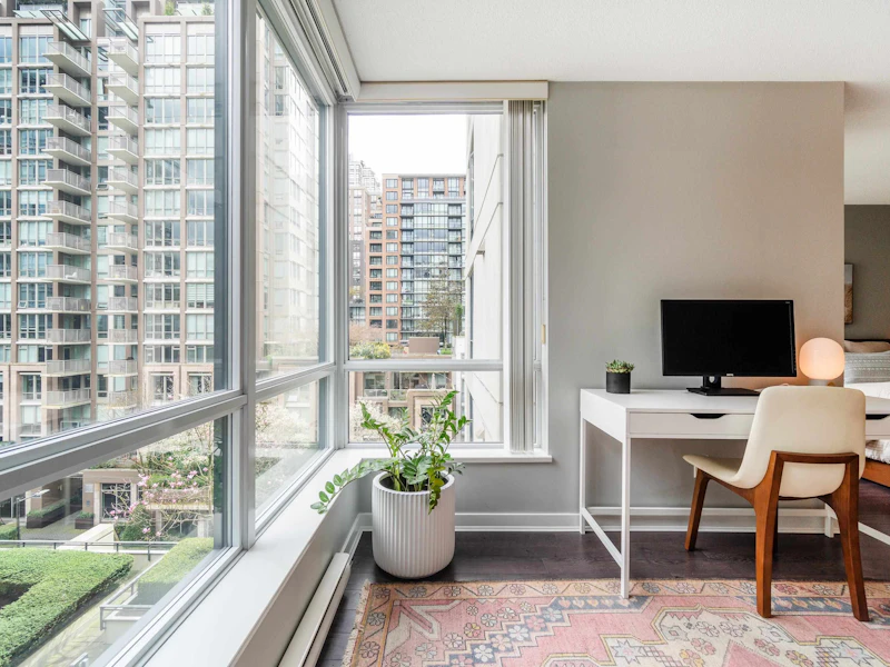 611 - 1082 Seymour Street, Vancouver BC V6B 1X9