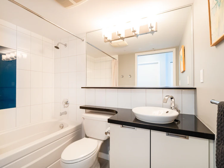 611-1082 Seymour Street, Vancouver, BC, V6B 1X9 - 9