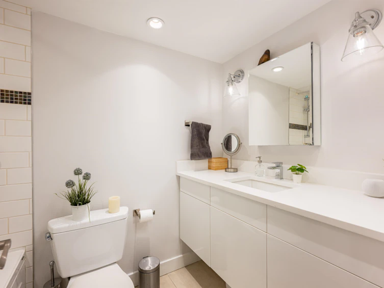 411-1405 W 15th Avenue, Vancouver, BC, V6H 3R2 - 13