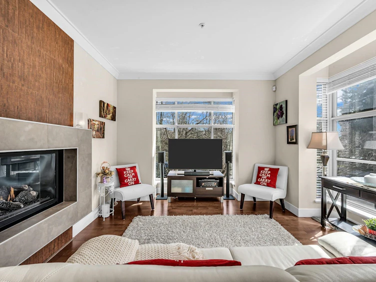 6-3025 Baird Road, North Vancouver, BC, V7K 2G5 - 3