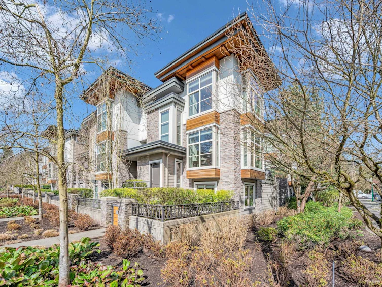 6-3025 Baird Road, North Vancouver, BC, V7K 2G5 - 32