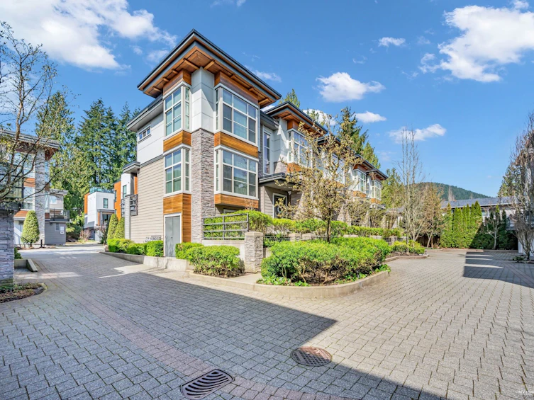 6-3025 Baird Road, North Vancouver, BC, V7K 2G5 - 34