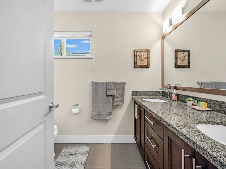 6-3025 Baird Road, North Vancouver, BC, V7K 2G5 - 18