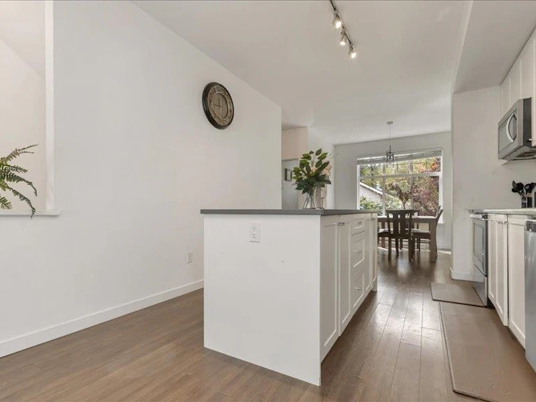 108-8130 136a Street, Surrey, BC, V3W 1H9 - 8