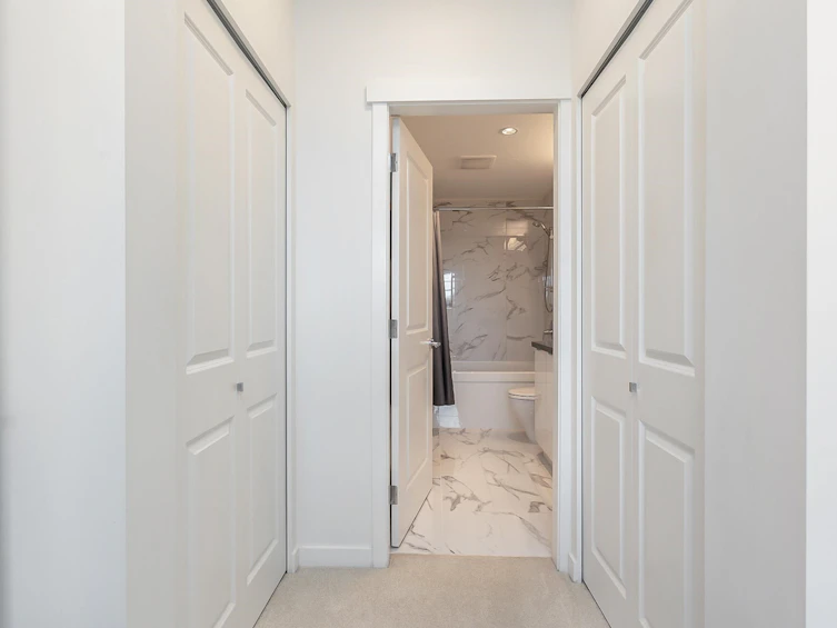 426-15137 33 Avenue, Surrey, BC, V3Z 0N7 - 18
