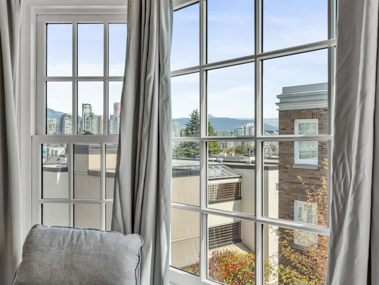 1361 W 7th Avenue, Vancouver, BC, V6H 1B8 - 16