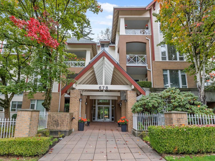 403-678 W Queens Road, North Vancouver, BC, V7N 2L3 - 28