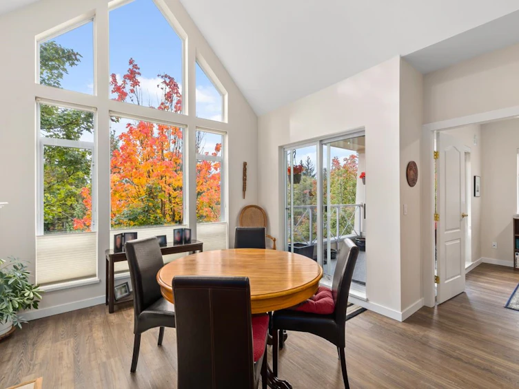 403-678 W Queens Road, North Vancouver, BC, V7N 2L3 - 5