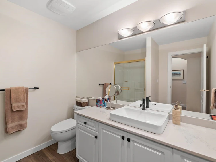 403-678 W Queens Road, North Vancouver, BC, V7N 2L3 - 20