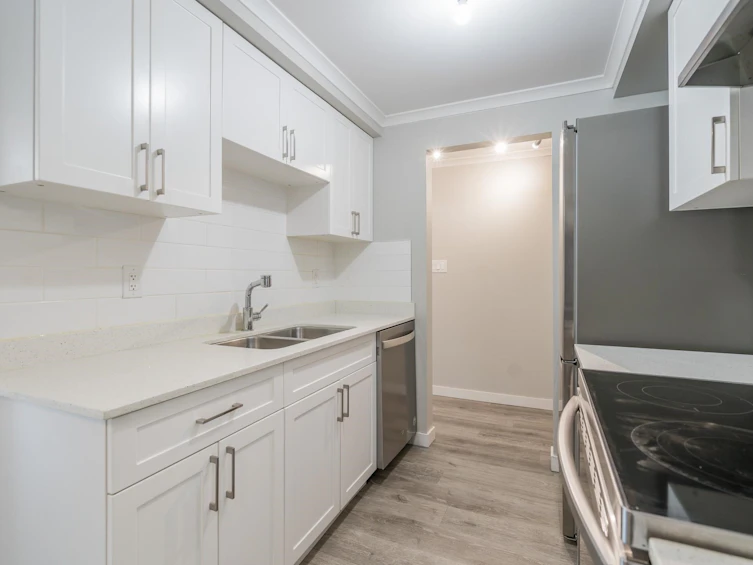 203-2036 Coquitlam Avenue, Port Coquitlam, BC, V3B 1J5 - 10