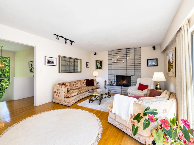 4405 Glencanyon Drive, North Vancouver, BC, V7N 4B4 - 6