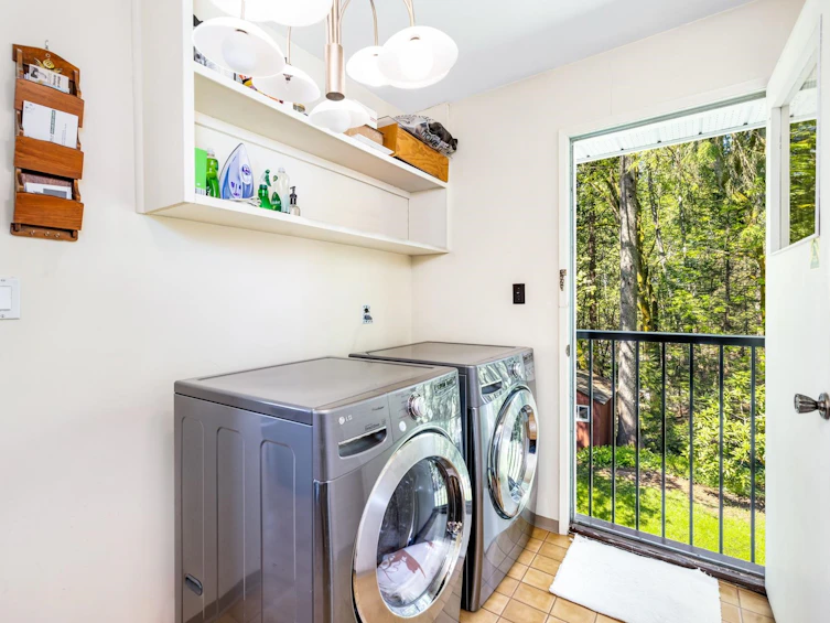4405 Glencanyon Drive, North Vancouver, BC, V7N 4B4 - 17