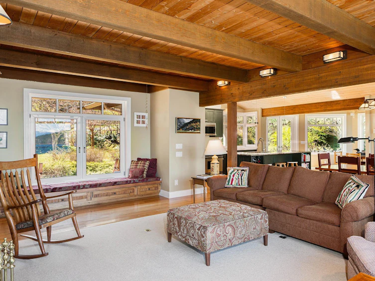 478 Smugglers Cove Road, Bowen Island, BC, V0N 1G2 - 11