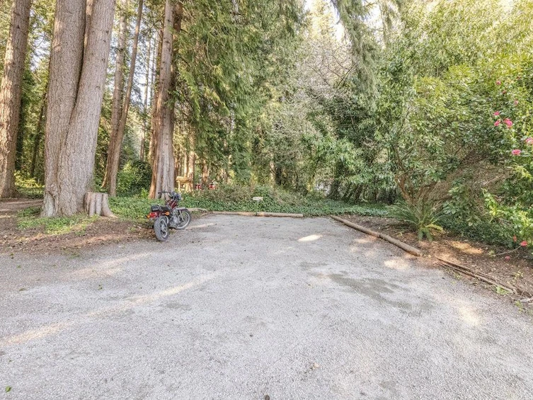 2873 Lower Road, Roberts Creek, BC, V0N 2W4 - 28