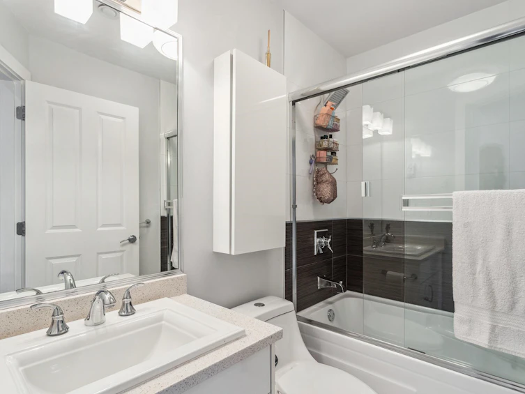 1247 E 23rd Avenue, Vancouver, BC, V5V 1Z1 - 17