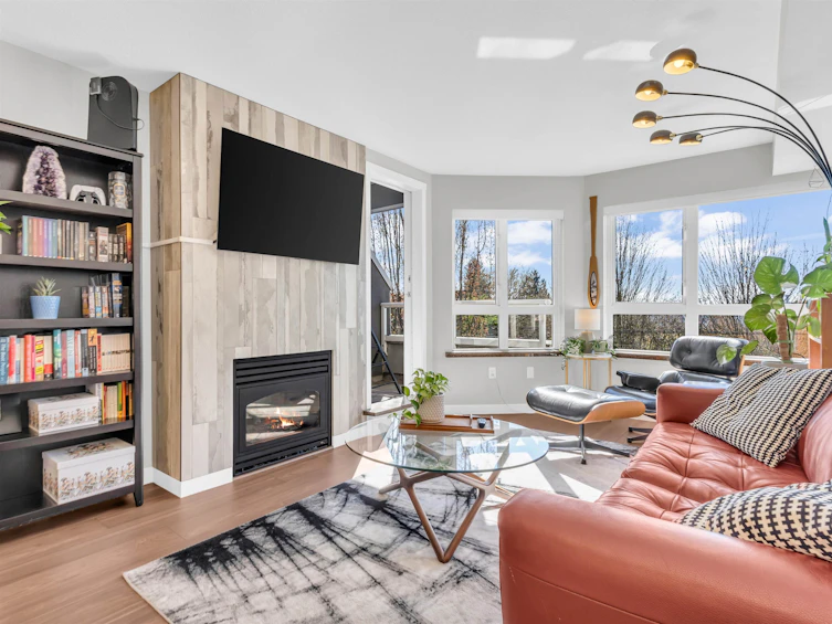 304-1707 Charles Street, Vancouver, BC, V5L 2T6 - 3