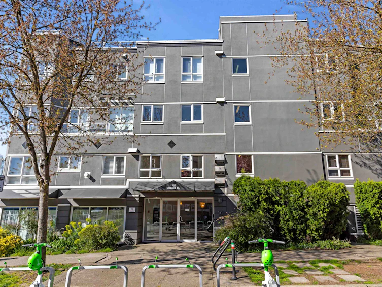 304-1707 Charles Street, Vancouver, BC, V5L 2T6 - 34