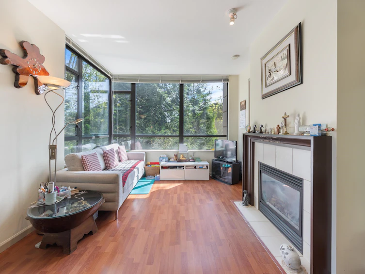 307-7388 Sandborne Avenue, Burnaby, BC, V3N 5C4 - 22