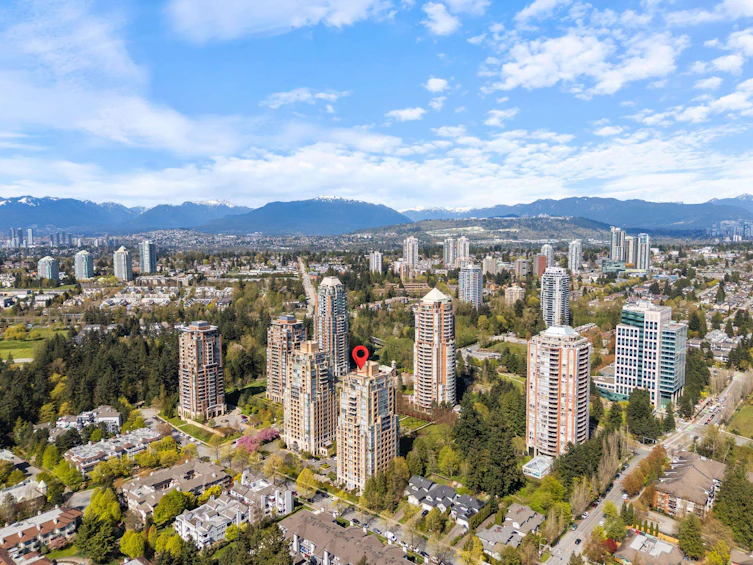 307-7388 Sandborne Avenue, Burnaby, BC, V3N 5C4 - 7