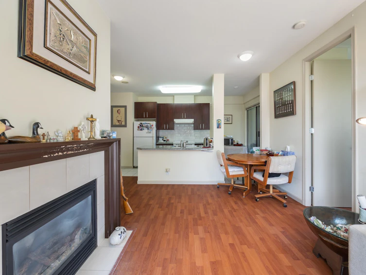 307-7388 Sandborne Avenue, Burnaby, BC, V3N 5C4 - 25
