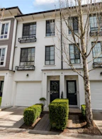 23 2423 Avon Place