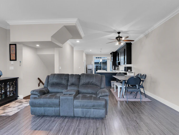 113-13898 64 Avenue, Surrey, BC, V3W 1L6 - 4