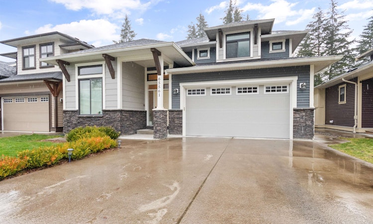 65561 Skylark Lane