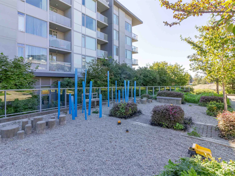 118-9050 Highland Court, Burnaby, BC, V5A 0E3 - 25