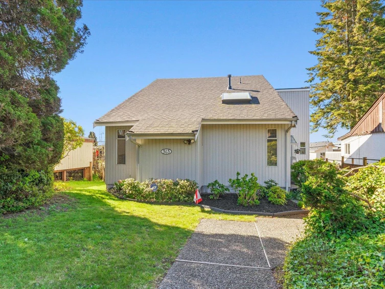 513 E 6th Street, North Vancouver, BC, V7L 1R2 - 2