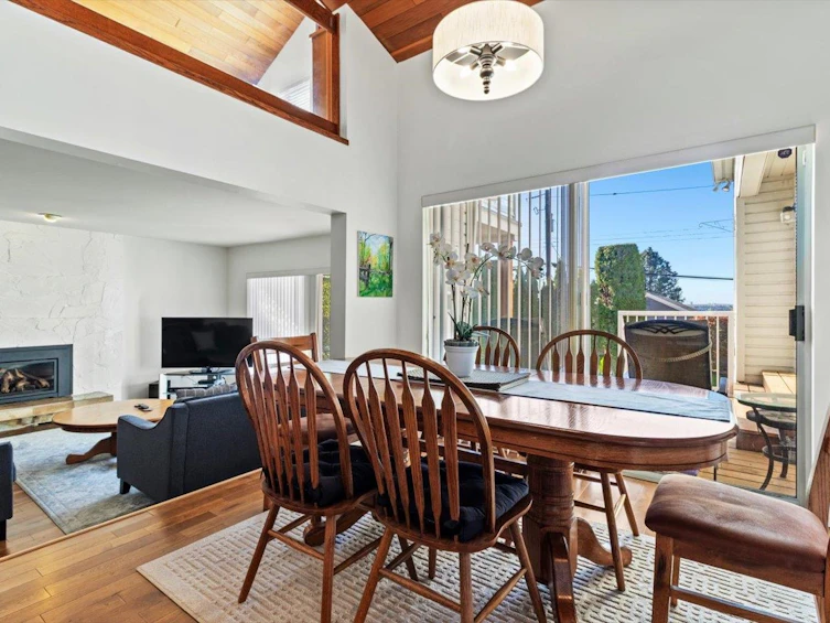 513 E 6th Street, North Vancouver, BC, V7L 1R2 - 10