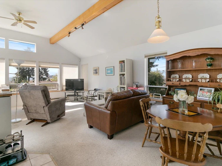 513 E 6th Street, North Vancouver, BC, V7L 1R2 - 8
