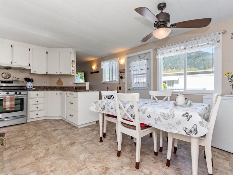 18-62780 Flood Hope Road, Hope, BC, V0X 1L2 - 16