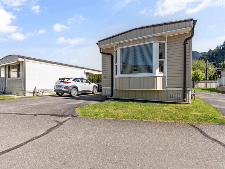 18-62780 Flood Hope Road, Hope, BC, V0X 1L2 - 4