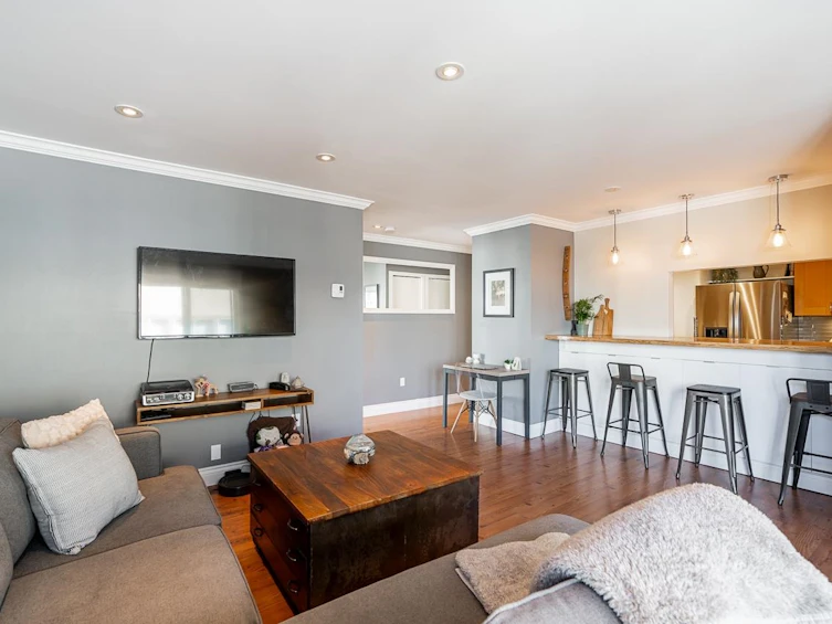 201-1845 W 7th Avenue, Vancouver, BC, V6J 1S9 - 2