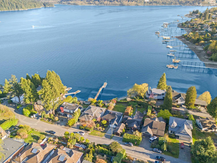 4489 Stonehaven Avenue, North Vancouver, BC, V7G 1E7 - 33