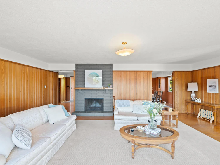 4489 Stonehaven Avenue, North Vancouver, BC, V7G 1E7 - 11