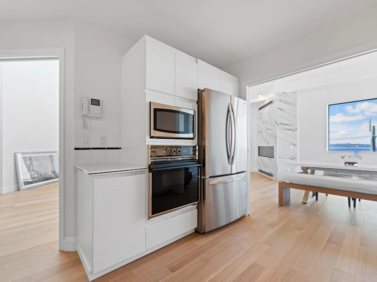 303-2190 Argyle Avenue, West Vancouver, BC, V7V 1A4 - 13