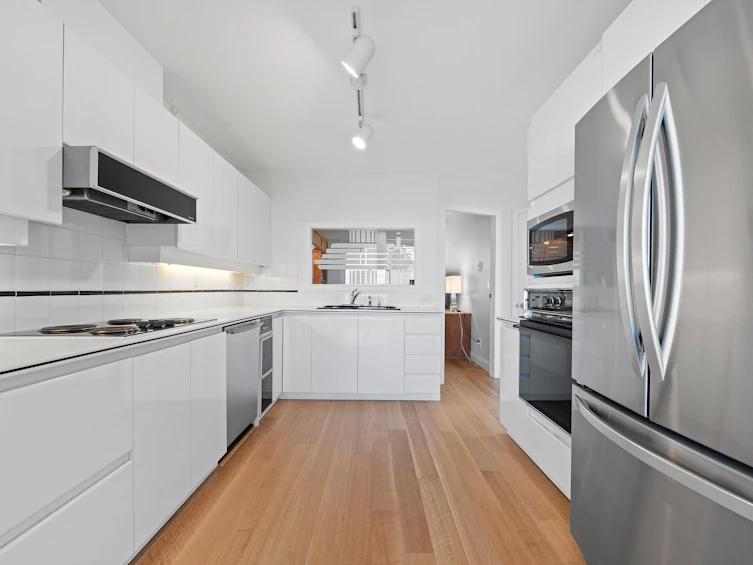 303-2190 Argyle Avenue, West Vancouver, BC, V7V 1A4 - 14