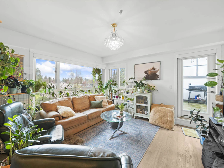 322-7828 Granville Street, Vancouver, BC, V6P 4Z2 - 2