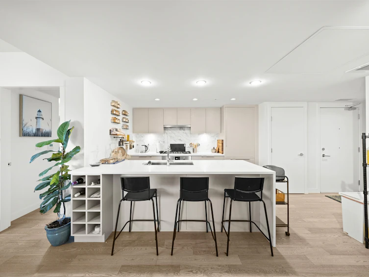 322-7828 Granville Street, Vancouver, BC, V6P 4Z2 - 3
