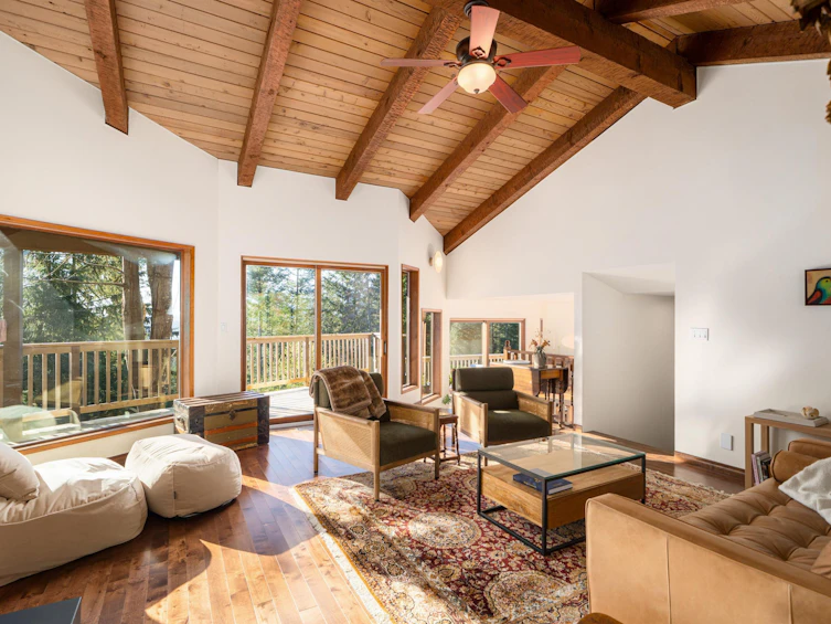 1557 Whitesails Drive, Bowen Island, BC, V0N 1G2 - 5