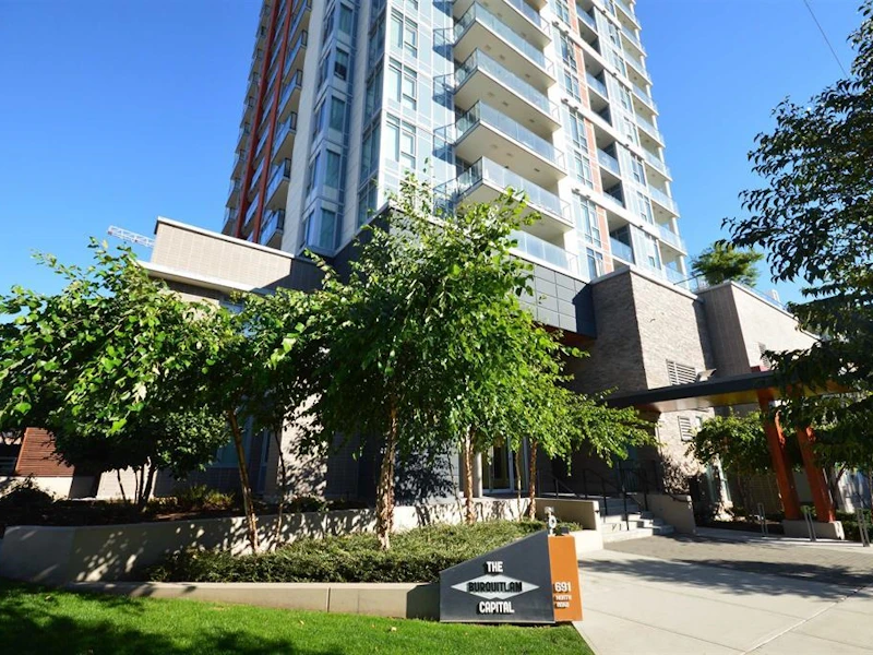 207 - 691 North Road, Coquitlam BC